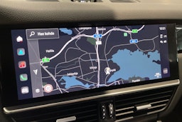 musta Porsche Cayenne 2022 kuva 11.