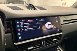 Valkoinen Porsche Cayenne 2022 kuva 24.