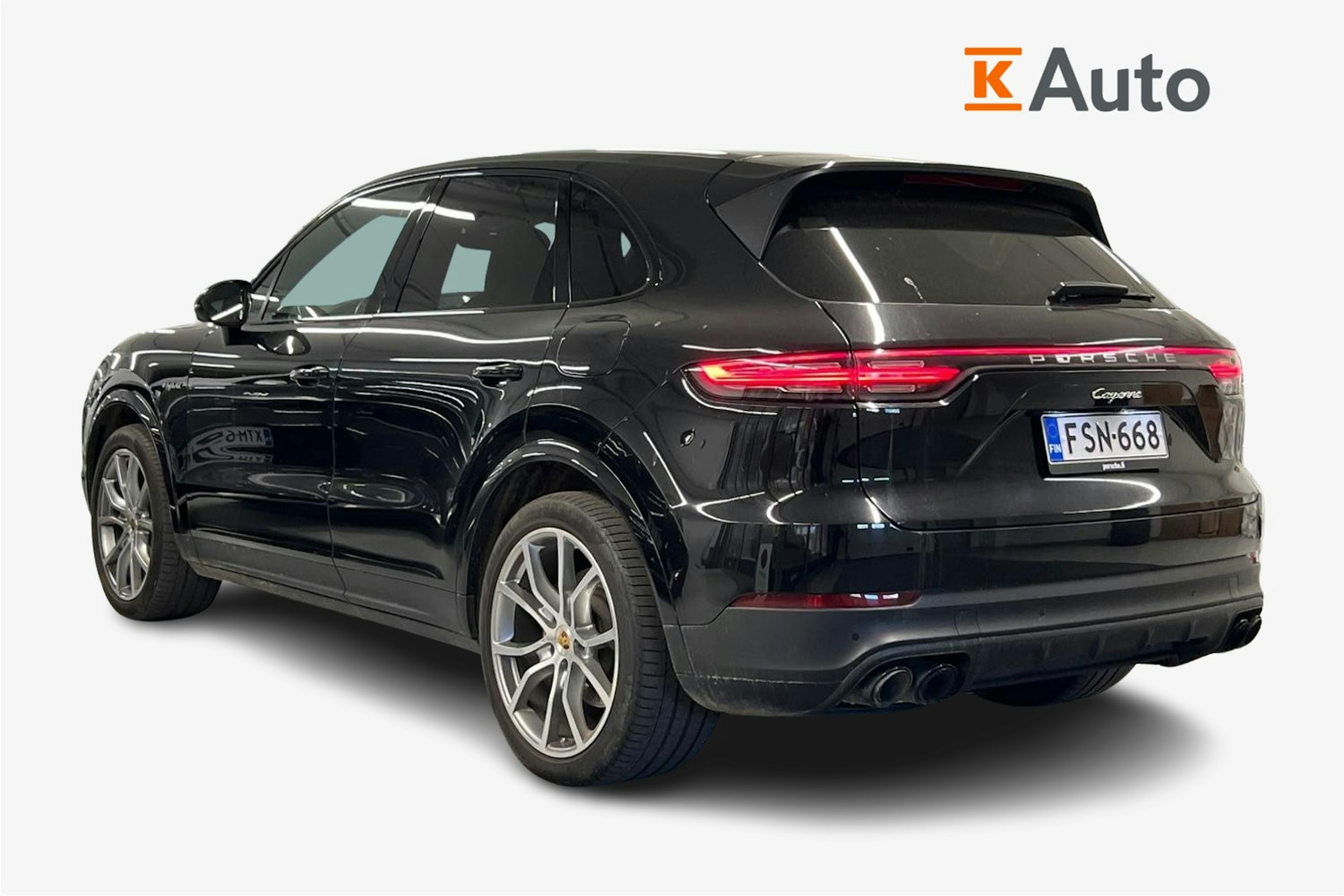 Musta Porsche Cayenne 2023 kuva 2.