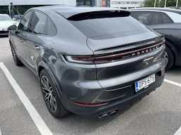 harmaa Porsche Cayenne 2023 kuva 2.