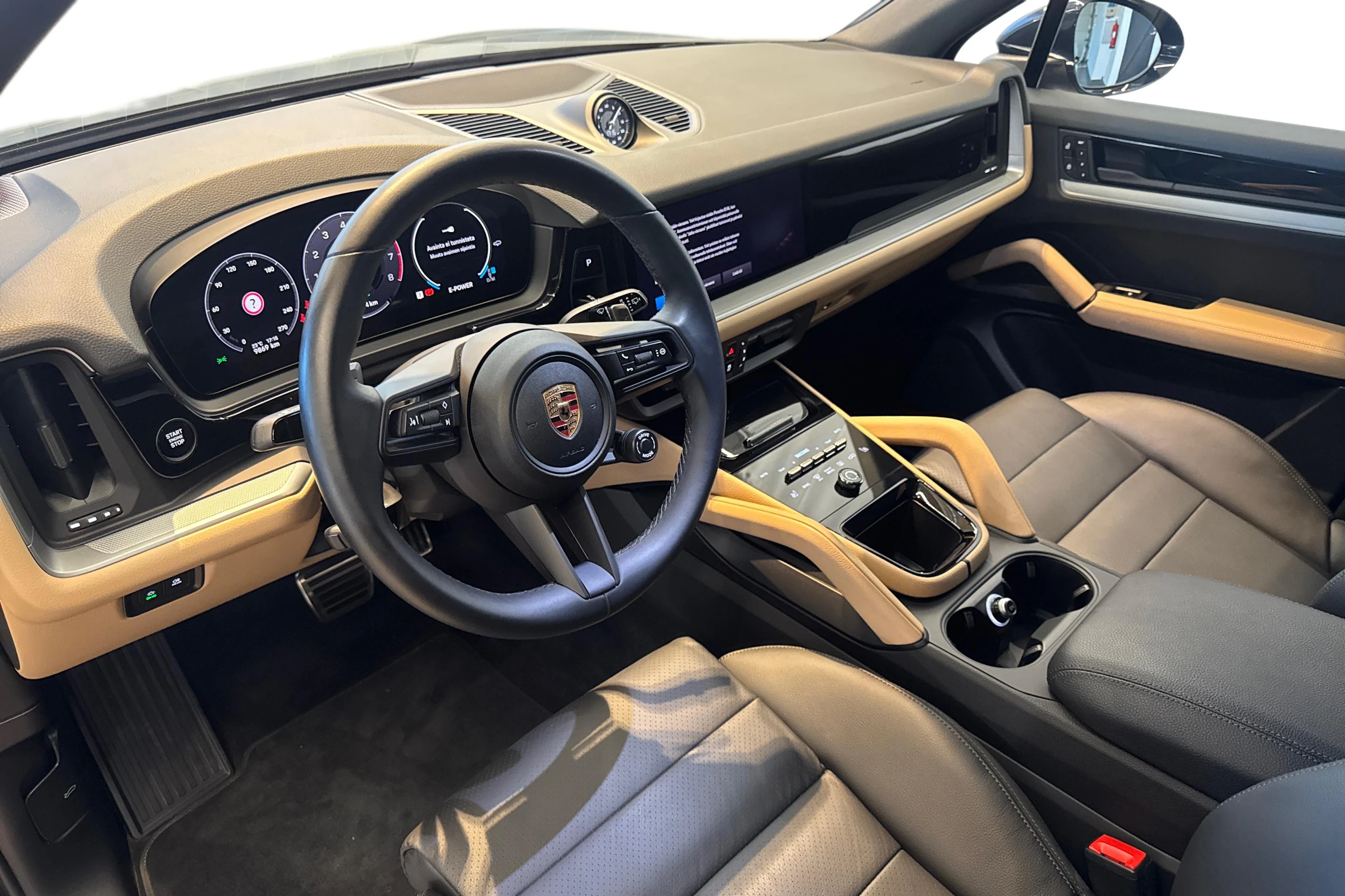 Sininen Porsche Cayenne 2023 kuva 6.