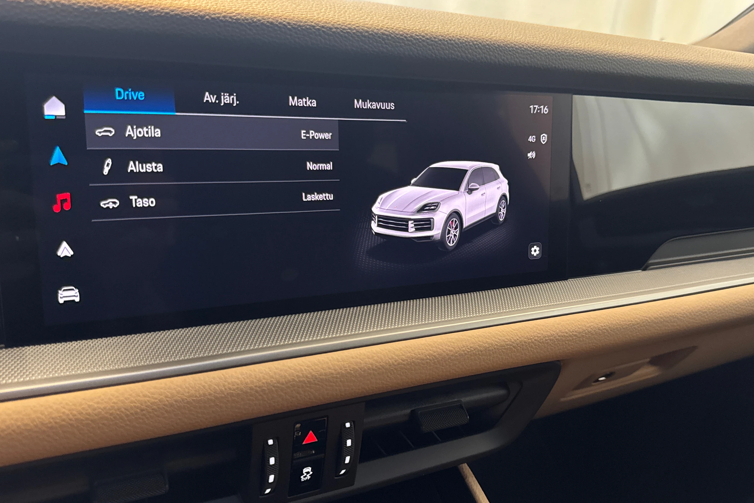 Sininen Porsche Cayenne 2023 kuva 15.