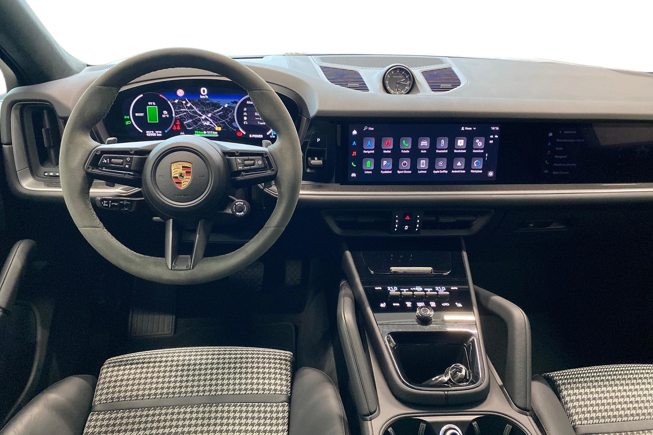 Harmaa Porsche Cayenne 2024 kuva 7.