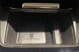 harmaa Porsche Cayenne 2024 kuva 21.