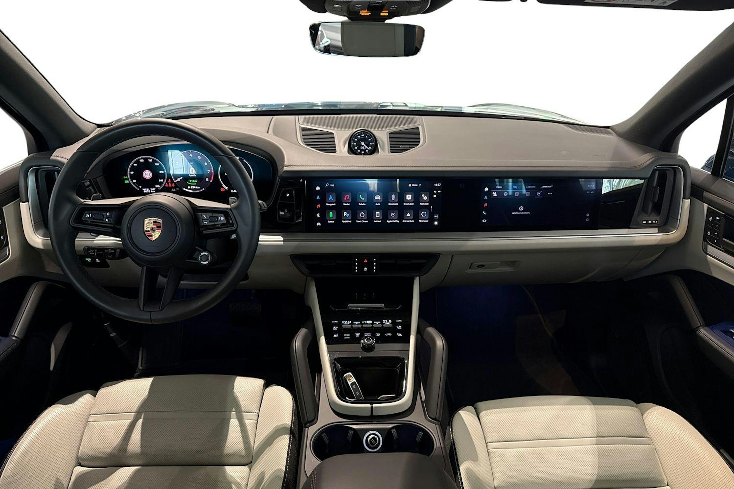 sininen Porsche Cayenne 2024 kuva 7.