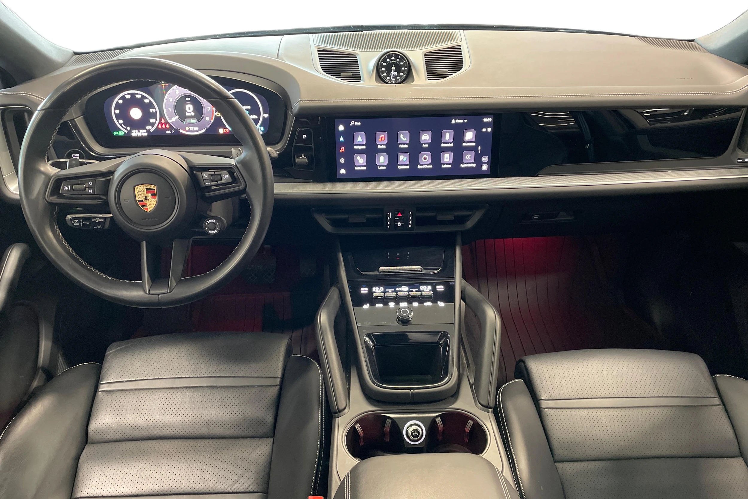 harmaa Porsche Cayenne 2024 kuva 9.