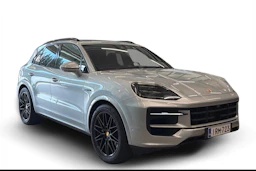 Harmaa Porsche Cayenne 2024 kuva 1.