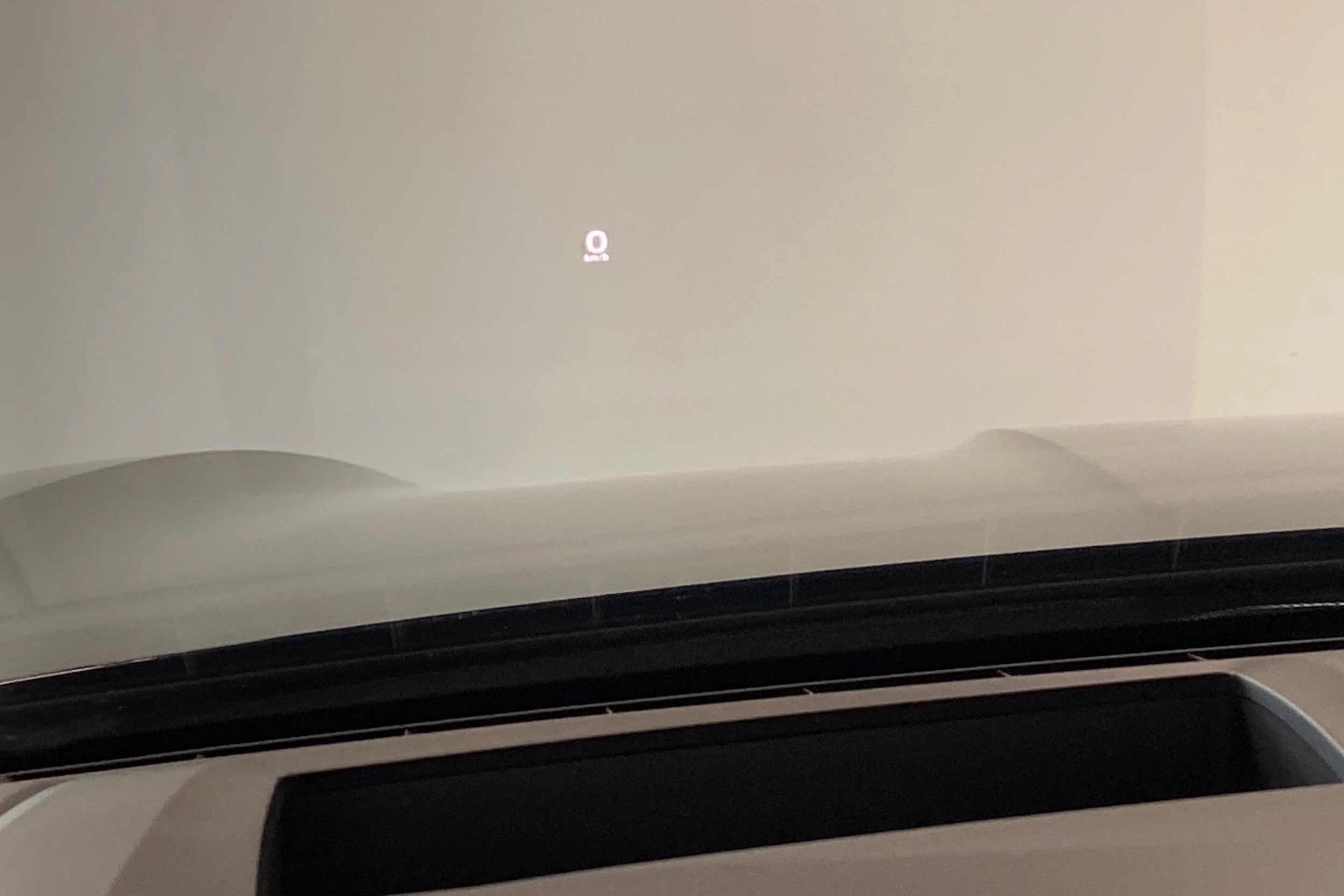 sininen Porsche Cayenne 2024 kuva 18.