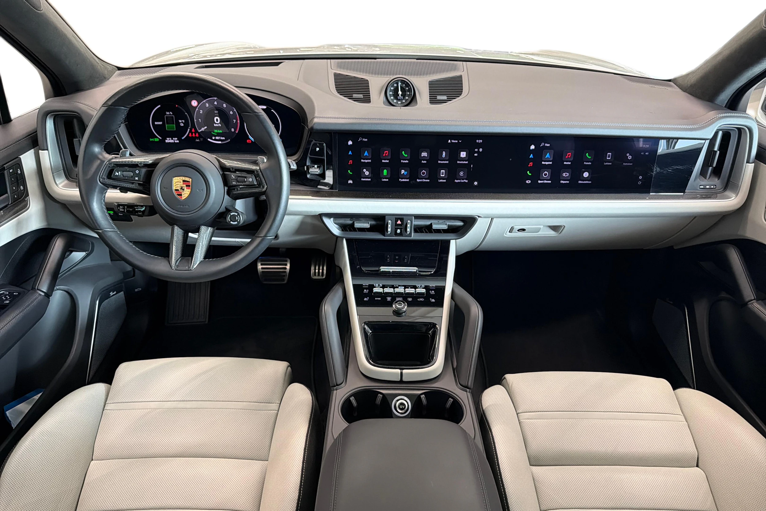 Harmaa Porsche Cayenne 2024 kuva 7.