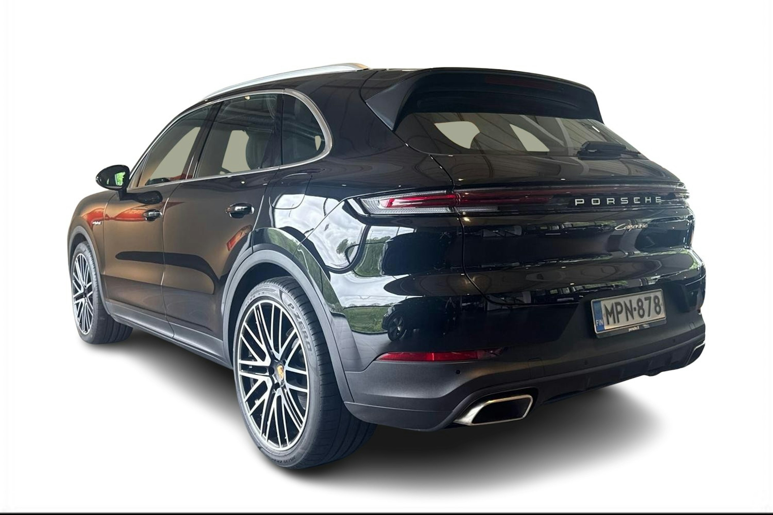 met. musta Porsche Cayenne 2024 kuva 2.
