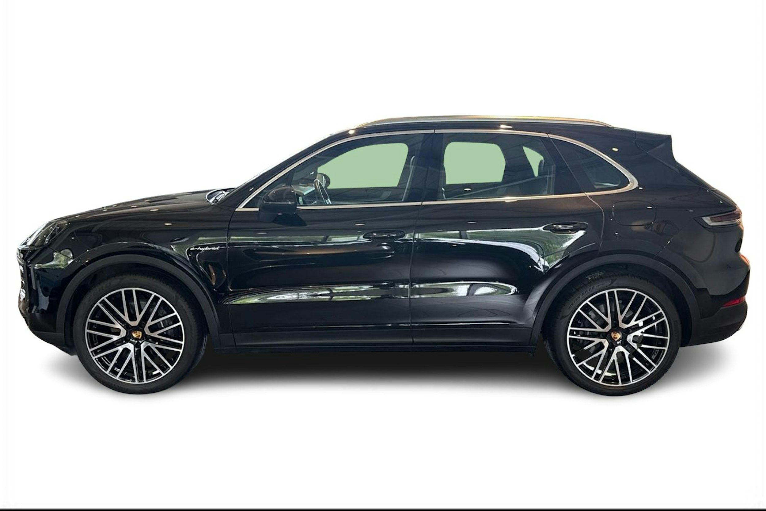 met. musta Porsche Cayenne 2024 kuva 5.