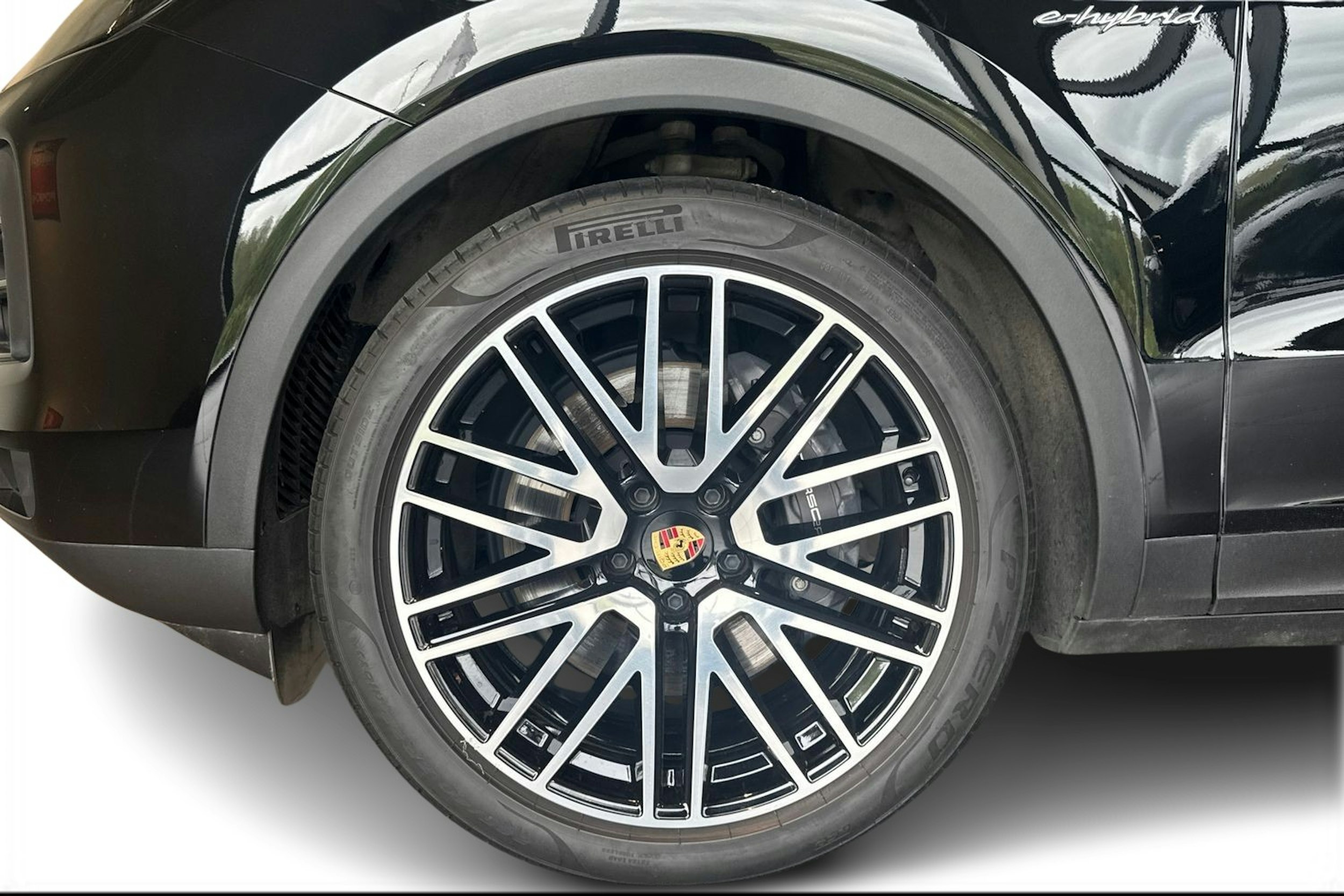 met. musta Porsche Cayenne 2024 kuva 9.