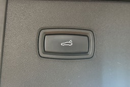 met. musta Porsche Cayenne 2024 kuva 16.