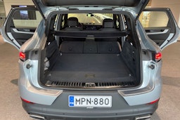 hopea Porsche Cayenne 2024 kuva 18.