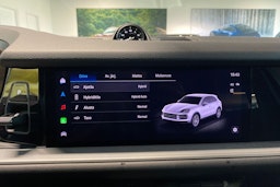 hopea Porsche Cayenne 2024 kuva 30.