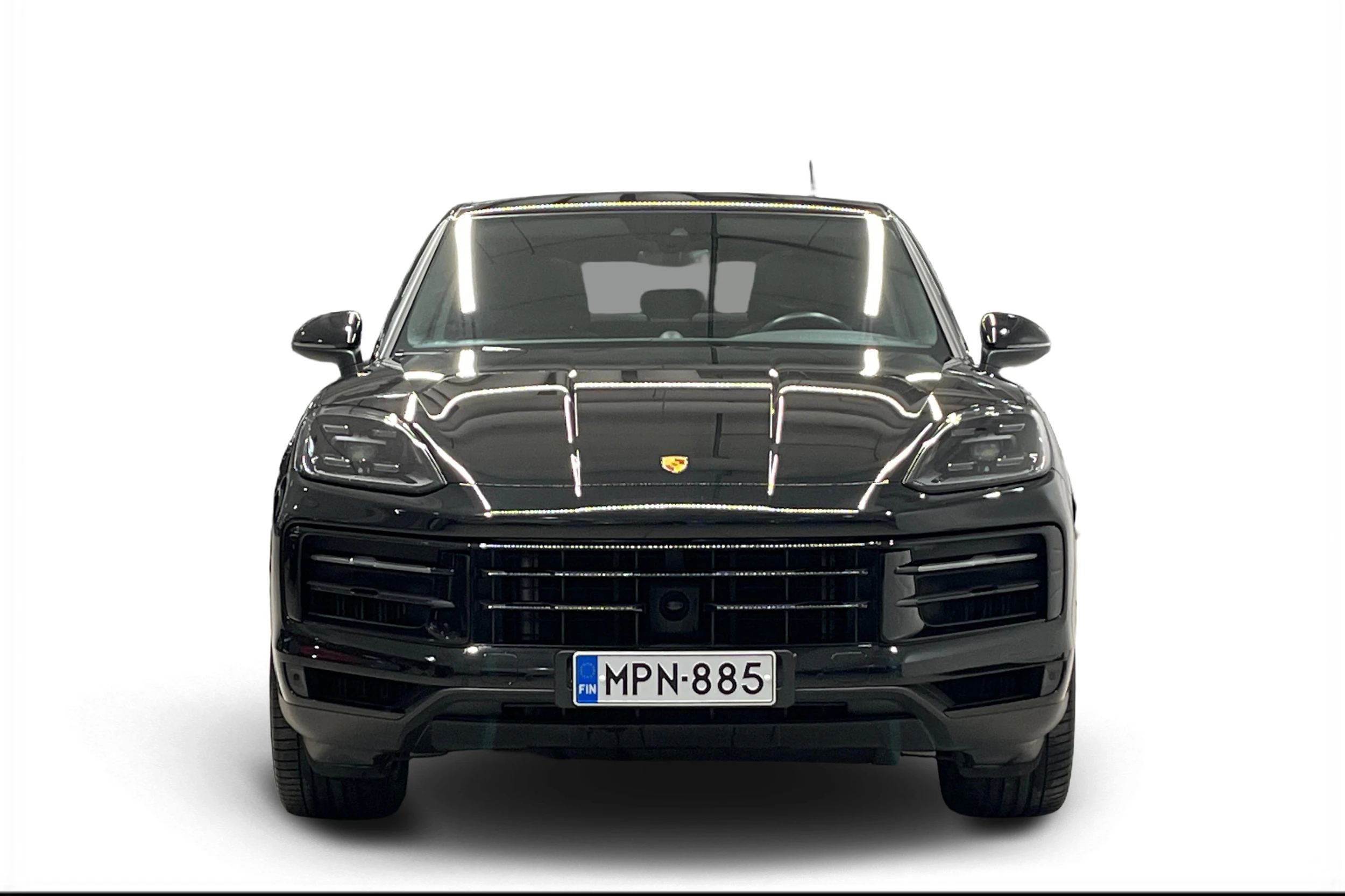 musta Porsche Cayenne 2024 kuva 4.