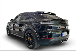 Musta Porsche Cayenne 2024 kuva 2.