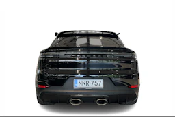 Musta Porsche Cayenne 2024 kuva 3.