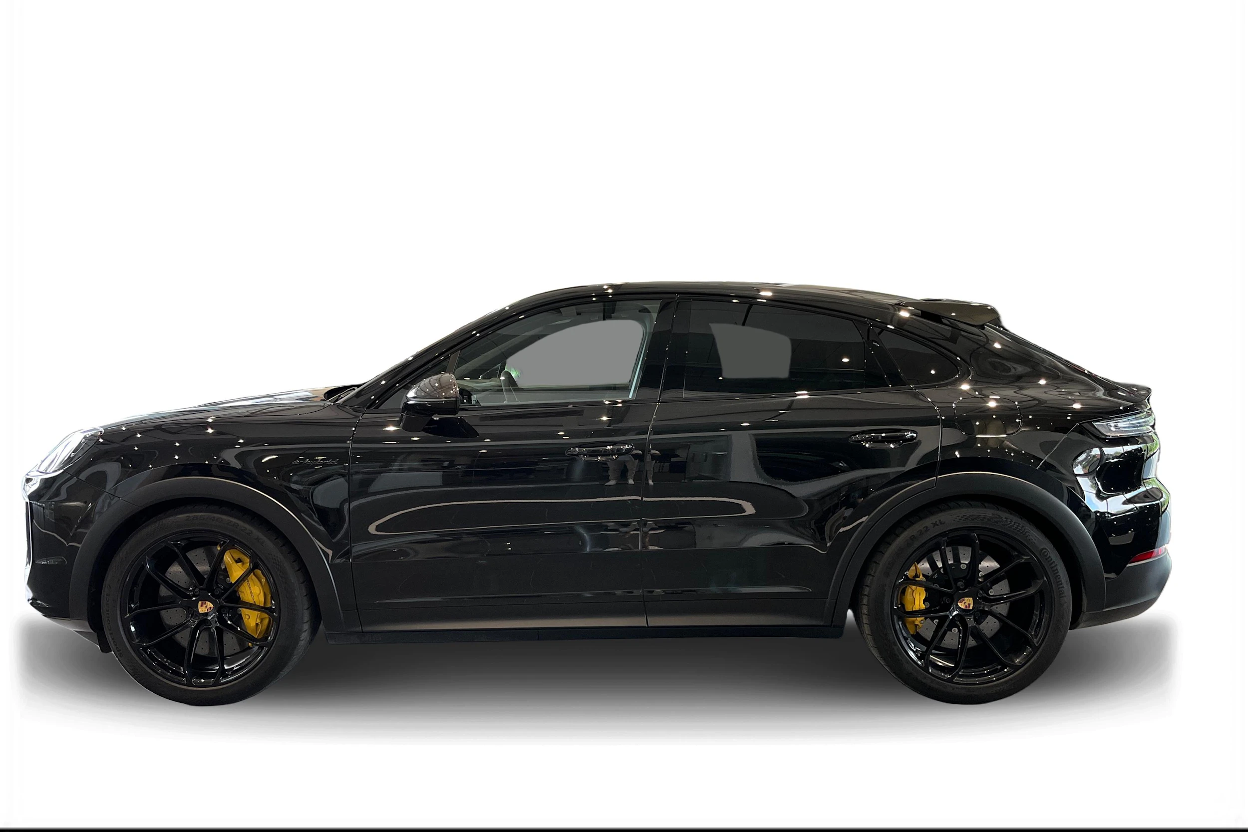 Musta Porsche Cayenne 2024 kuva 6.