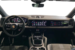 Musta Porsche Cayenne 2024 kuva 9.