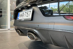 Musta Porsche Cayenne 2024 kuva 14.