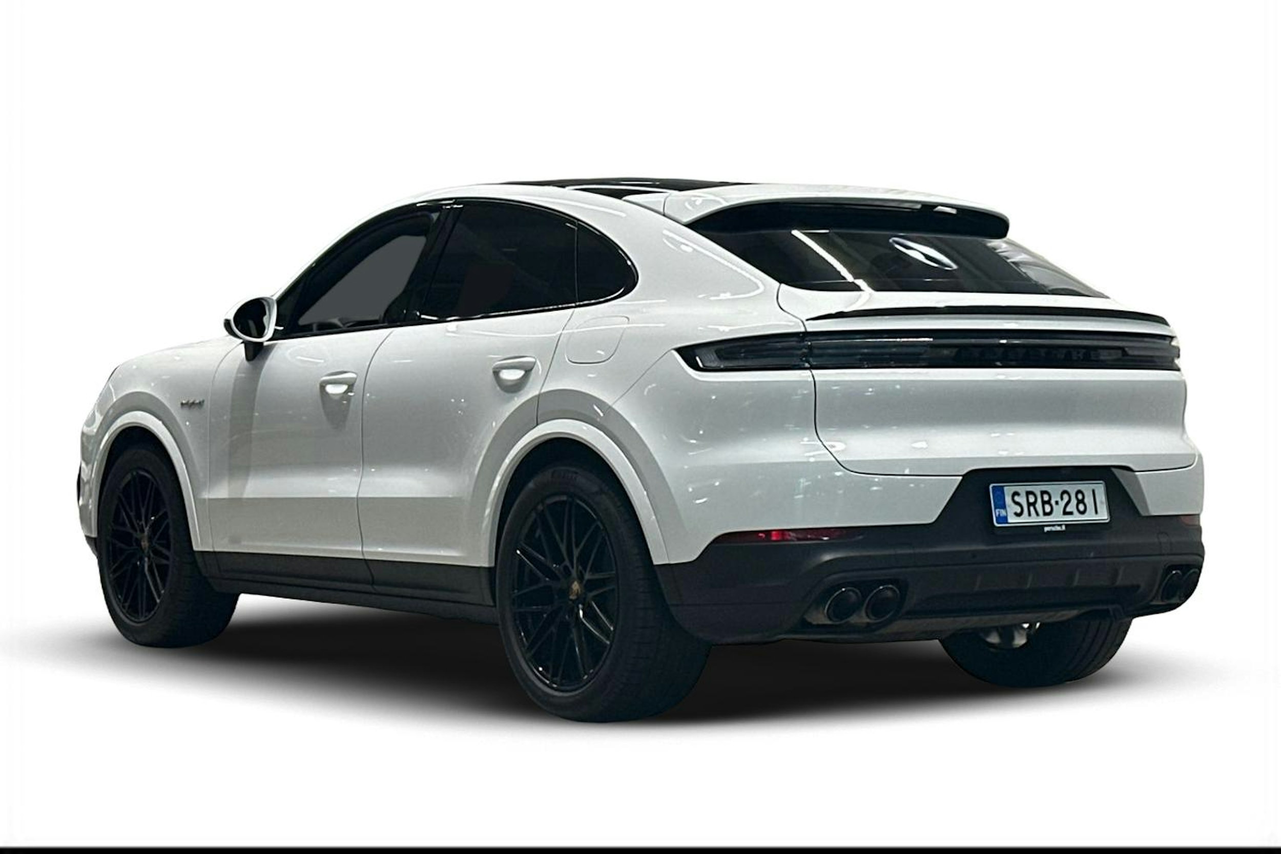 Valkoinen Porsche Cayenne 2024 kuva 2.