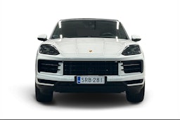 Valkoinen Porsche Cayenne 2024 kuva 4.