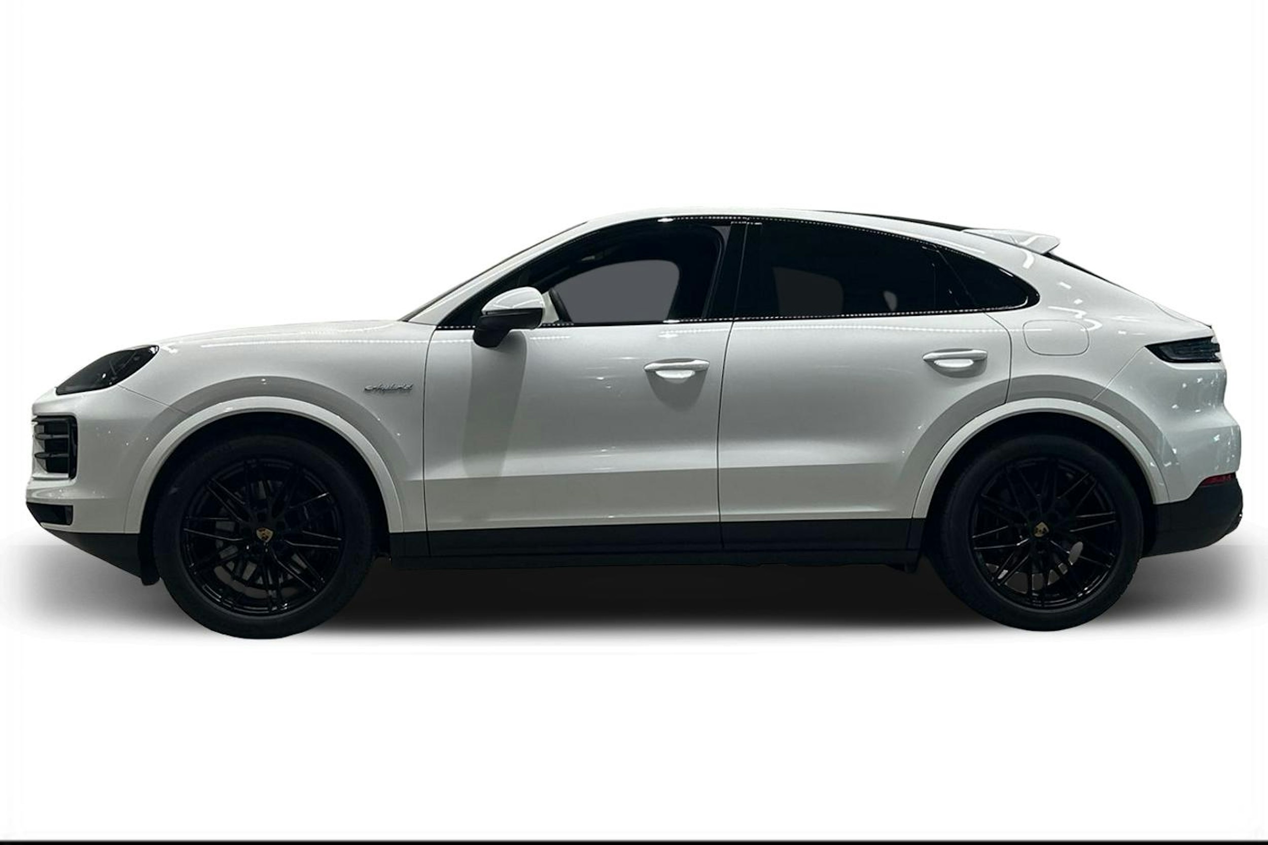 Valkoinen Porsche Cayenne 2024 kuva 5.