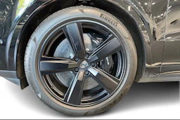 met. musta Porsche Cayenne 2024 kuva 9.