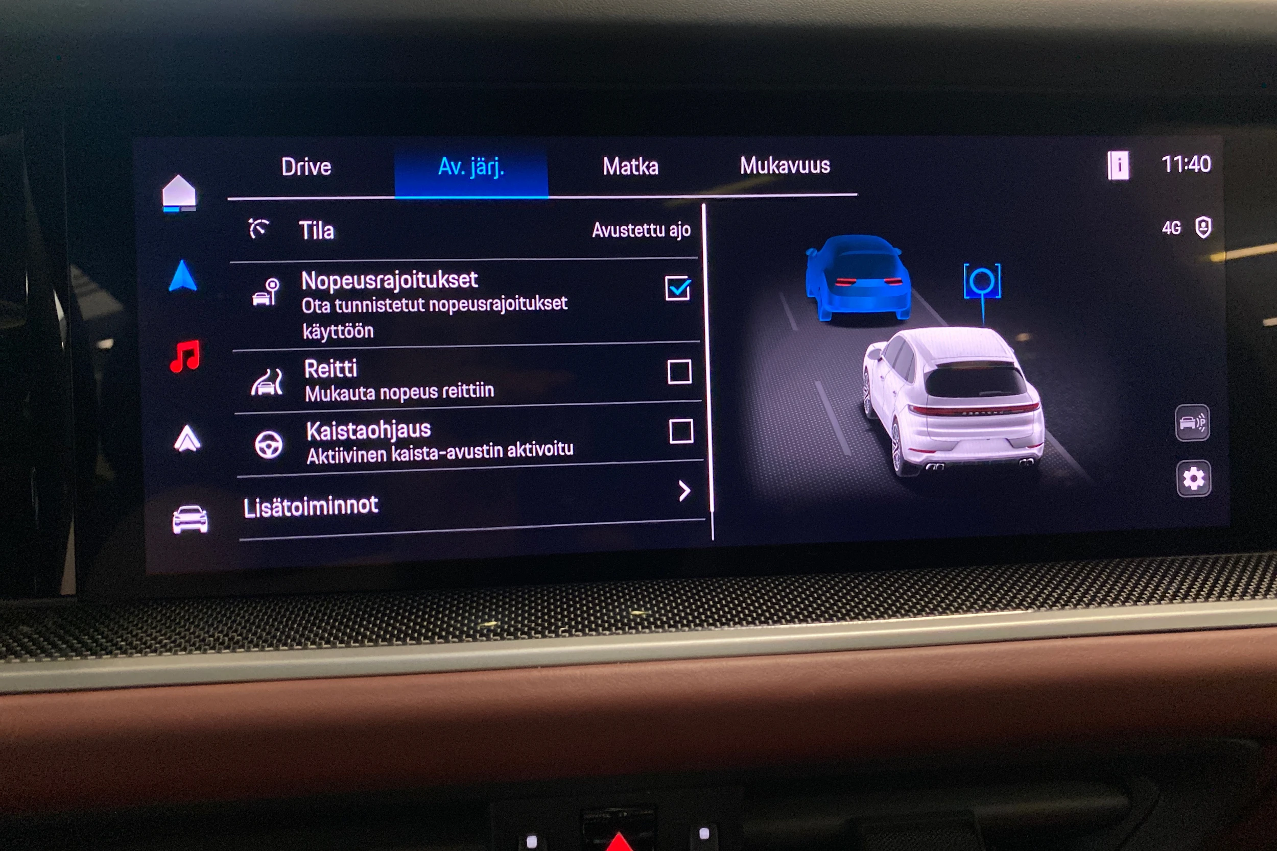 met. musta Porsche Cayenne 2024 kuva 21.