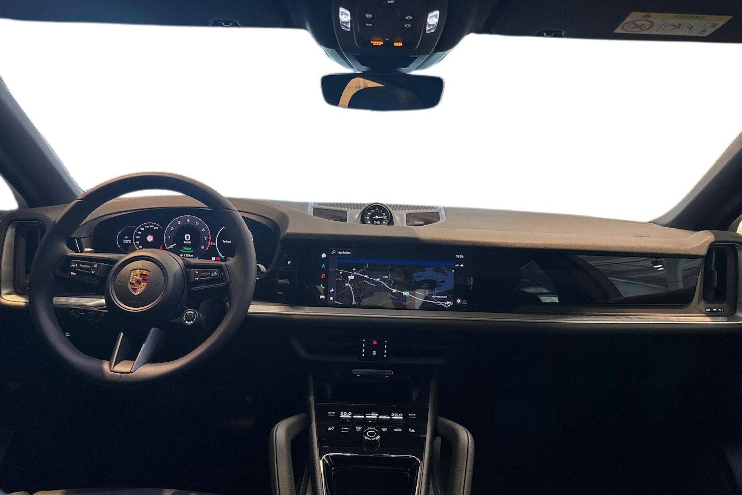 harmaa Porsche Cayenne 2024 kuva 7.