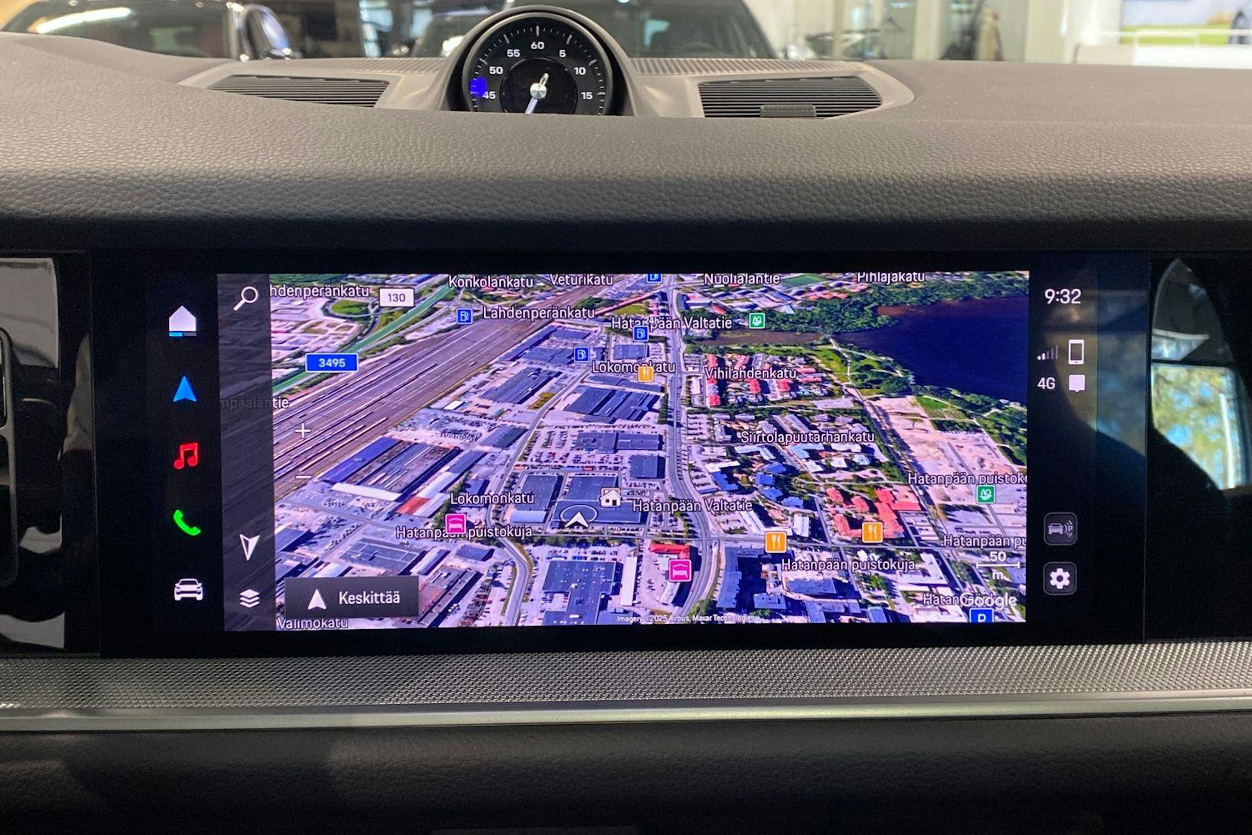 met. harmaa Porsche Cayenne 2024 kuva 14.