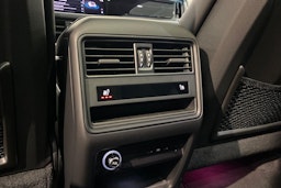 met. harmaa Porsche Cayenne 2024 kuva 20.