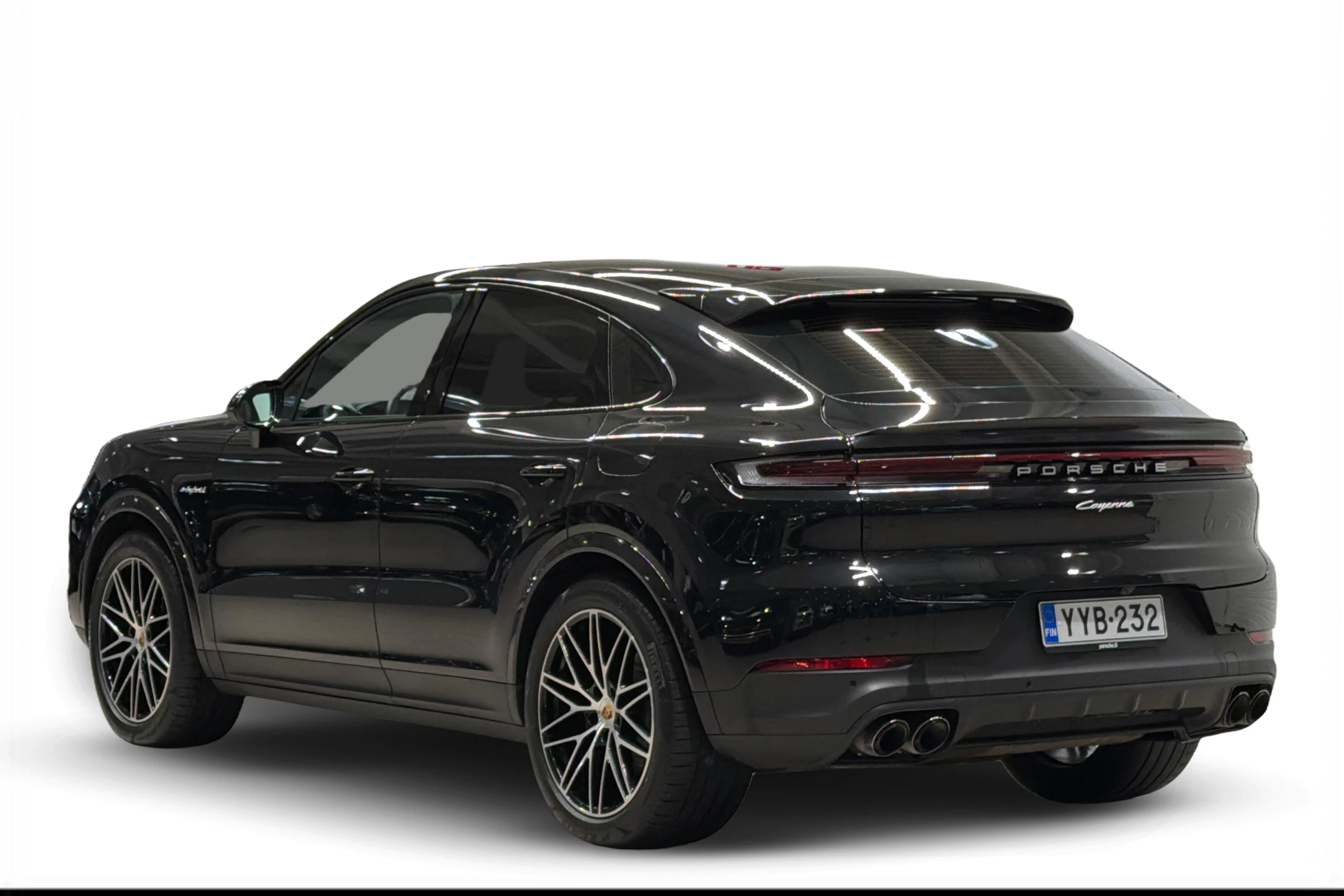 musta Porsche Cayenne 2024 kuva 2.