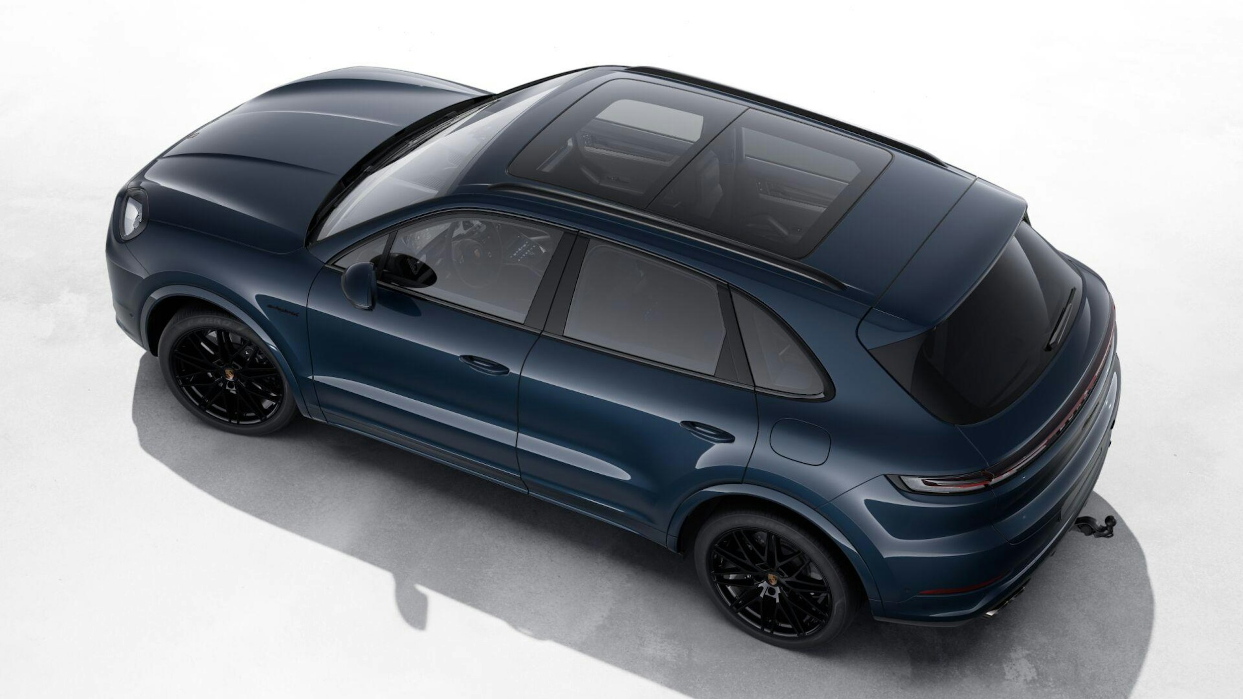 sininen Porsche Cayenne 2025 kuva 4.