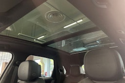 sininen Porsche Cayenne 2025 kuva 19.