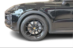met. Musta Porsche Cayenne 2025 kuva 8.