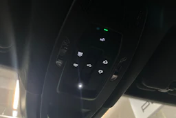 met. vihreä Porsche Cayenne 2025 kuva 25.