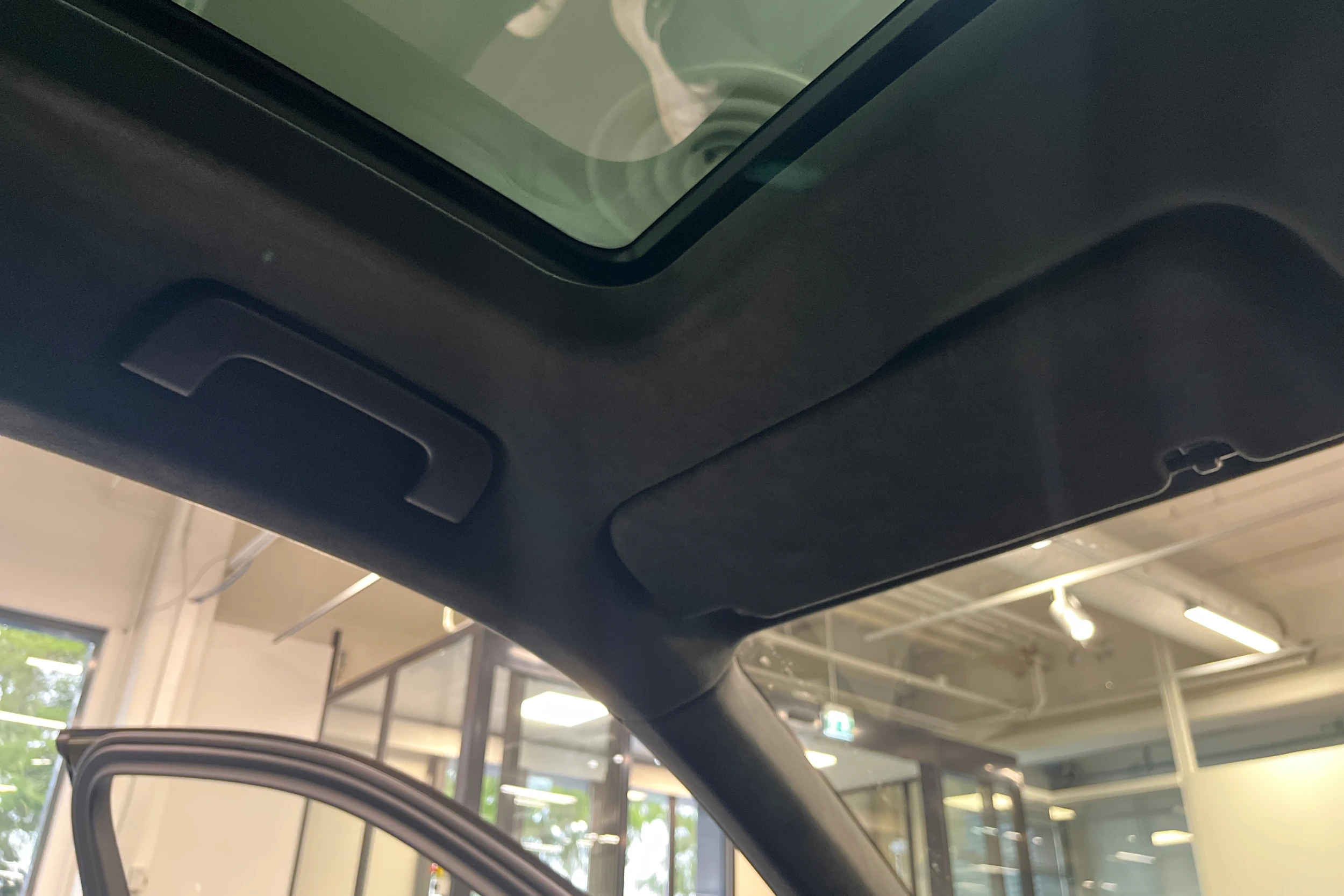 met. vihreä Porsche Cayenne 2025 kuva 30.