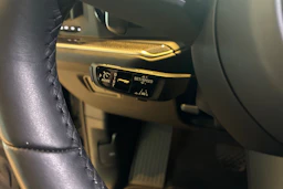 harmaa Porsche Cayenne 2025 kuva 16.