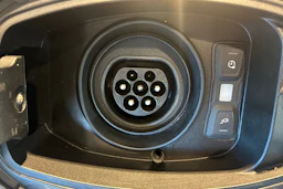harmaa Porsche Cayenne 2025 kuva 21.