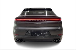 harmaa Porsche Cayenne 2025 kuva 3.