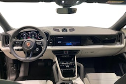 harmaa Porsche Cayenne 2025 kuva 7.