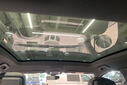 harmaa Porsche Cayenne 2025 kuva 15.