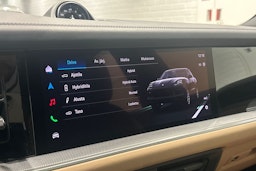 musta Porsche Cayenne 2025 kuva 20.