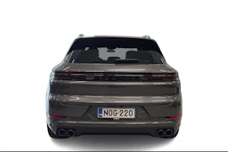 harmaa Porsche Cayenne 2025 kuva 3.