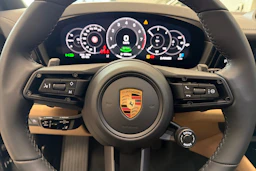 harmaa Porsche Cayenne 2025 kuva 16.