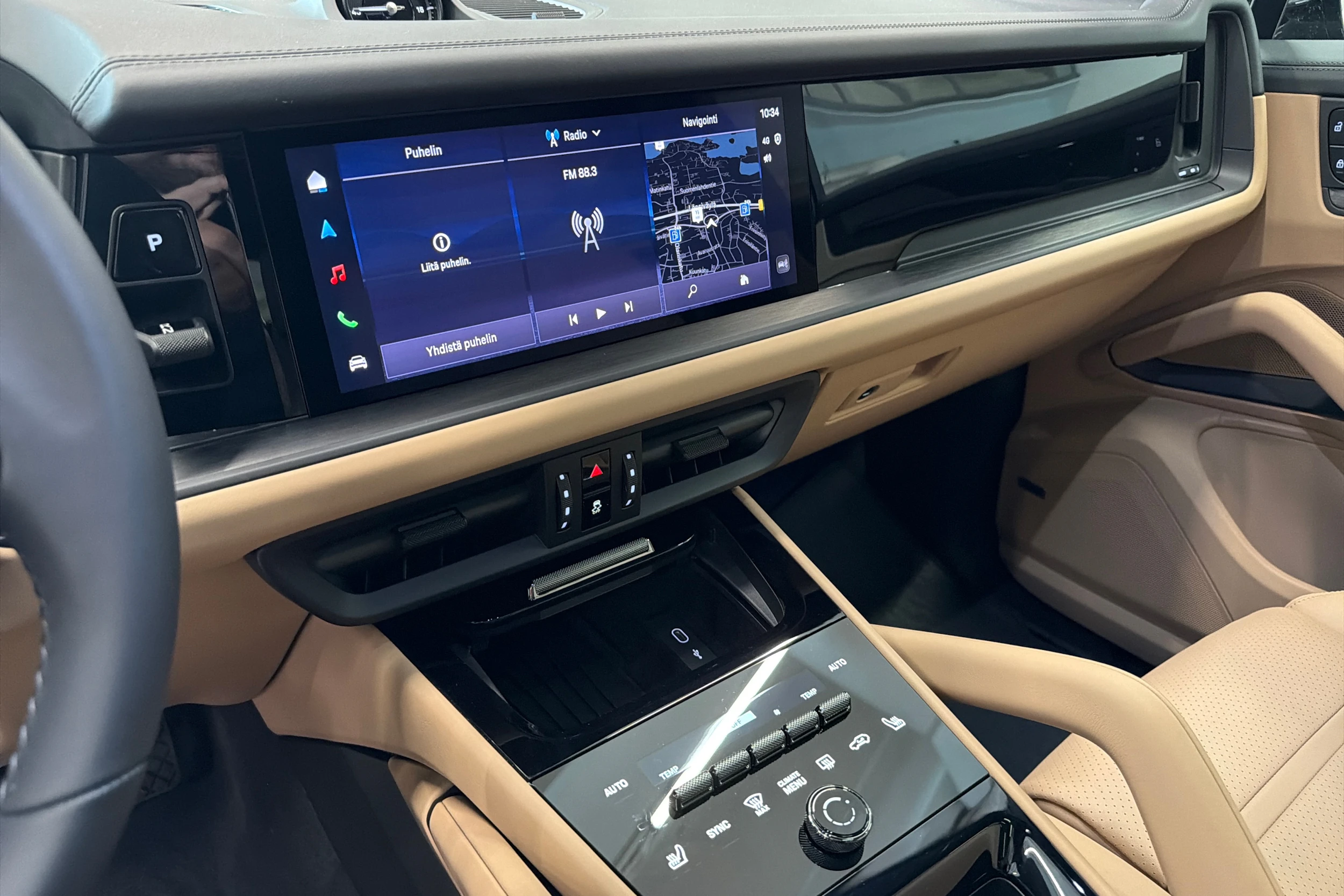 harmaa Porsche Cayenne 2025 kuva 19.