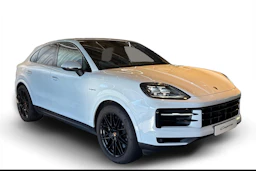 valkoinen Porsche Cayenne 2025 kuva 1.