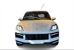 valkoinen Porsche Cayenne 2025 kuva 5.